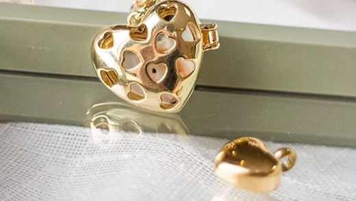 A Lasting Tribute: Pet Ashes Lockets to Keep Your Pet’s Memory Close